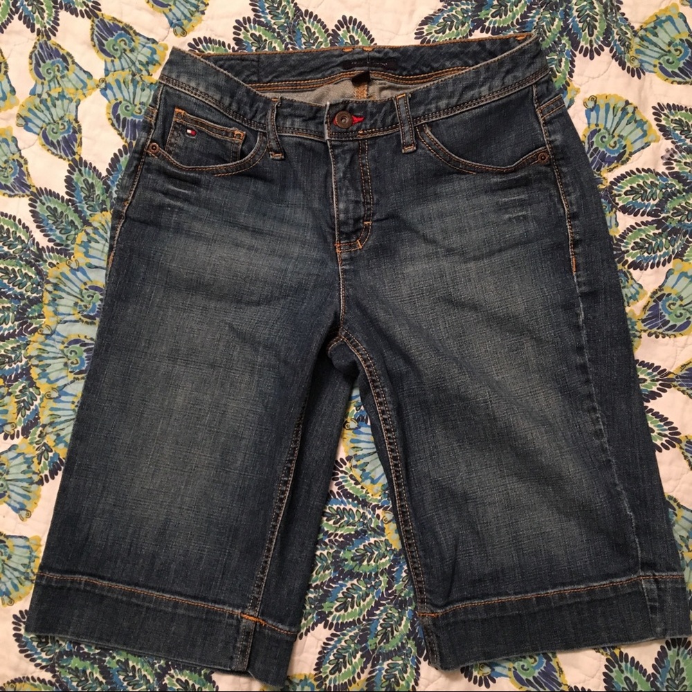 Tommy Hilfiger Size 8 Bermuda Shorts